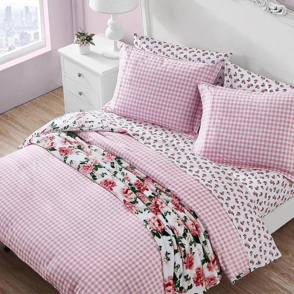 🆕 NWT King Duvet Set Reversible Plaid Floral 2 - n - 1 Betsey Johnson PINK NEW